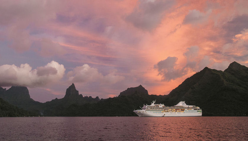 Paul Gauguin Cruises sunset